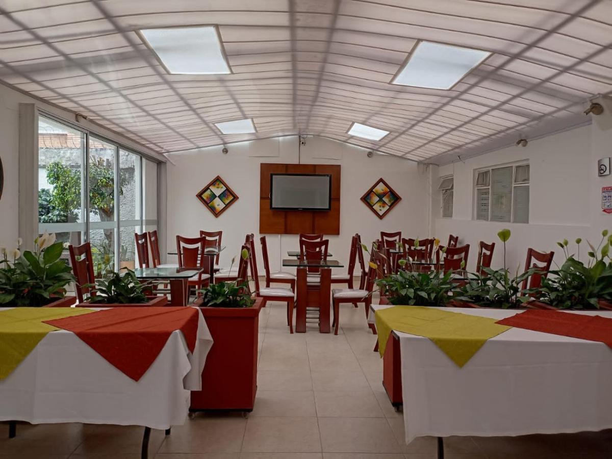 Hotel Marbella Chico Bogota Exterior photo