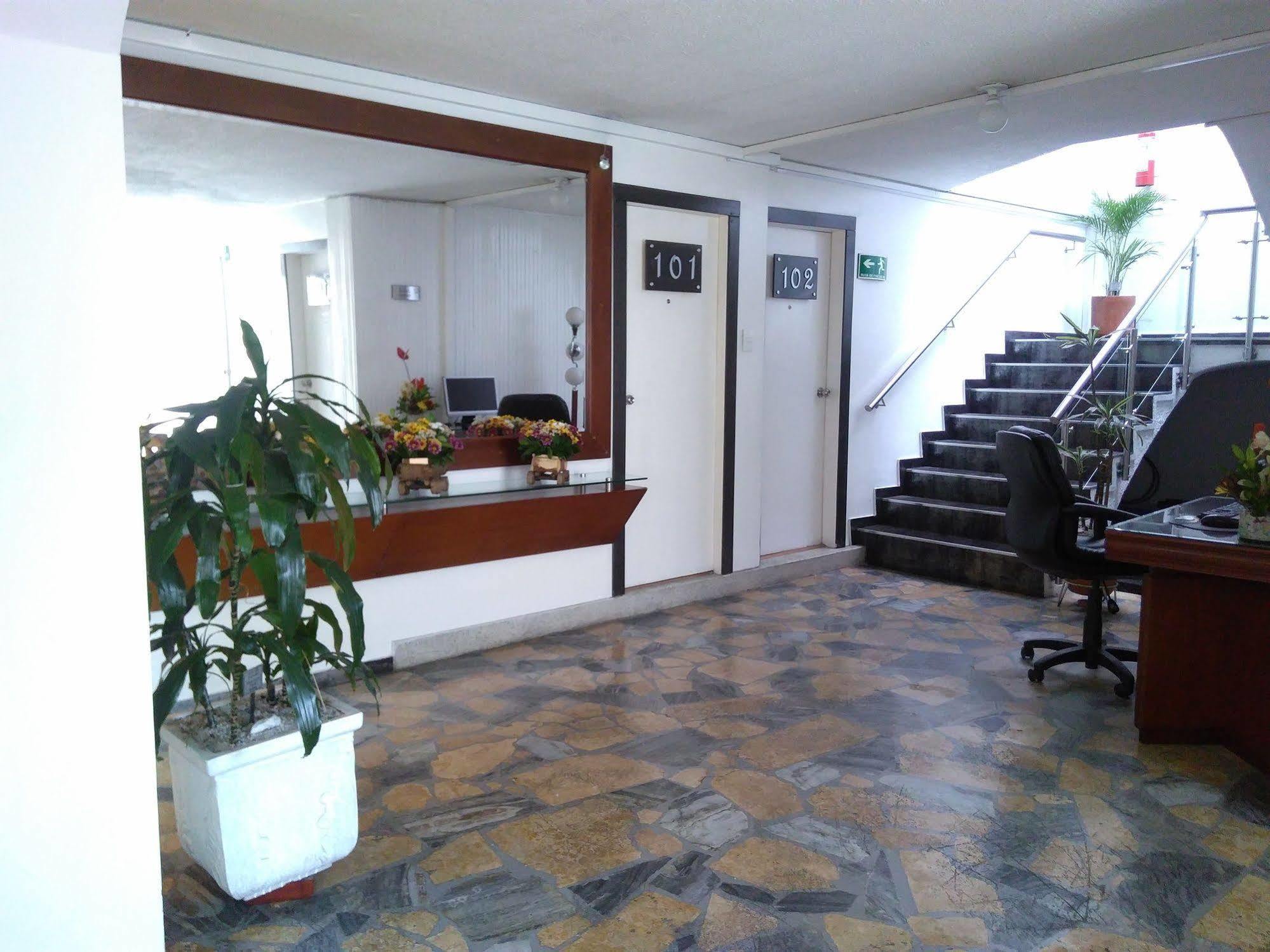 Hotel Marbella Chico Bogota Exterior photo